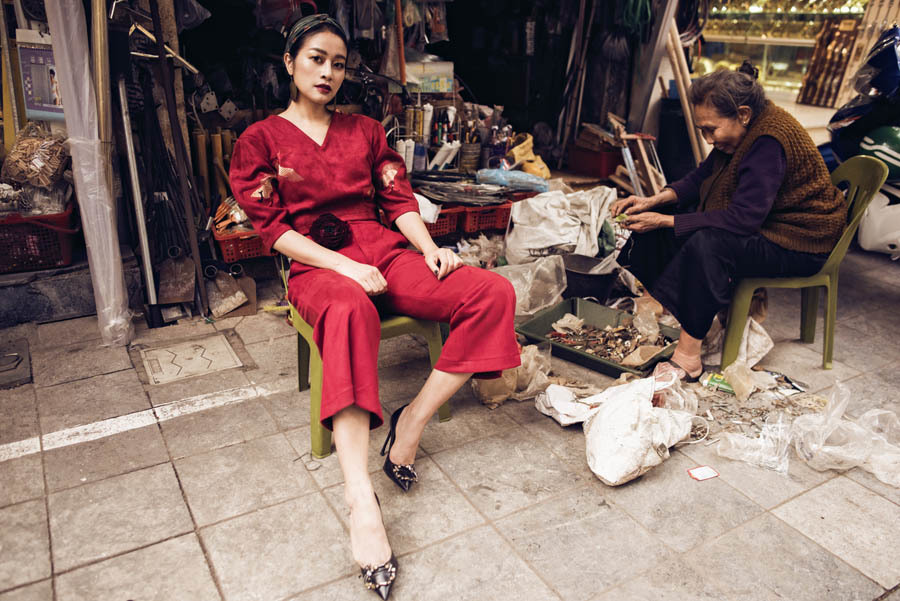 {title} Hình ảnh lạ của nữ MC VTV cá tính