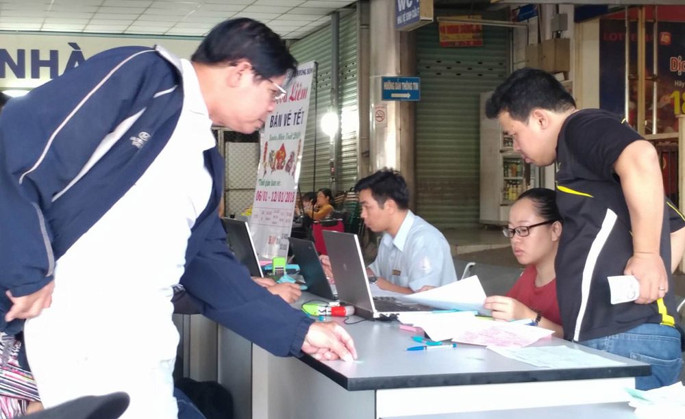 Sở GTVT TP.HCM: ‘Có hiện tượng gom vé xe Tết bán lại kiếm lời’