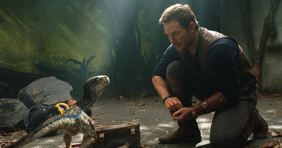 Khủng long nổi loạn trong phần mới 'Jurassic World'