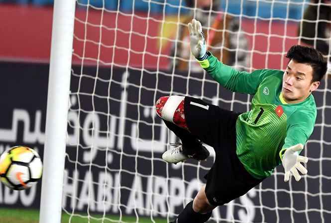 Tỏa sáng U23 Việt Nam, Tiến Dũng vẫn