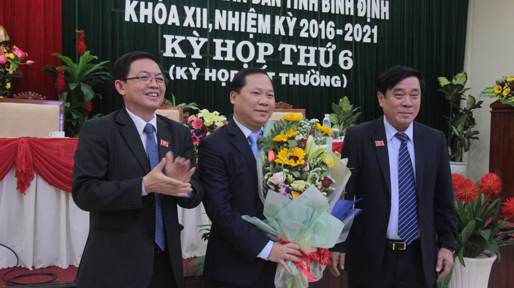Ông Nguyễn Phi Long giữ chức Phó chủ tịch tỉnh Bình Định