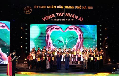 Thaco tặng 25 tỷ đồng ủng hộ người nghèo ăn Tết