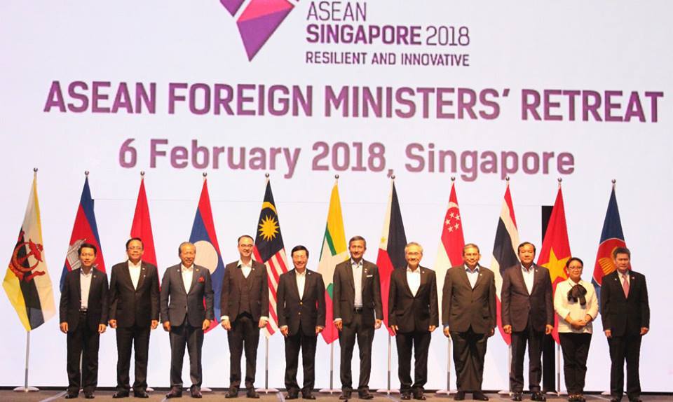 ASEAN cần đoàn kết, không để bên ngoài chia rẽ