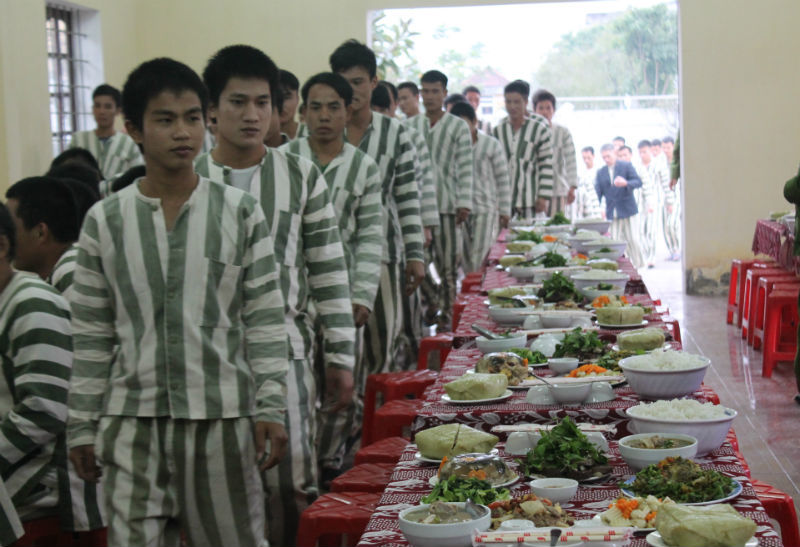 Tết Nguyên đán, phạm nhân hưởng tiêu chuẩn ăn gấp 5 lần ngày thường