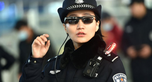 Kính công nghệ cao giúp cảnh sát TQ bắt tội phạm