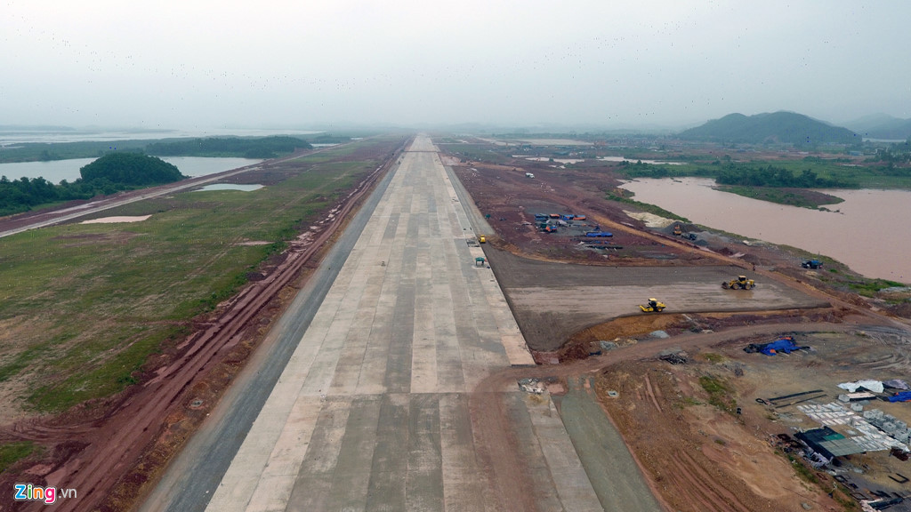 Tư nhân làm sân bay 3 năm, đường sắt trên cao bao lâu còn dang dở