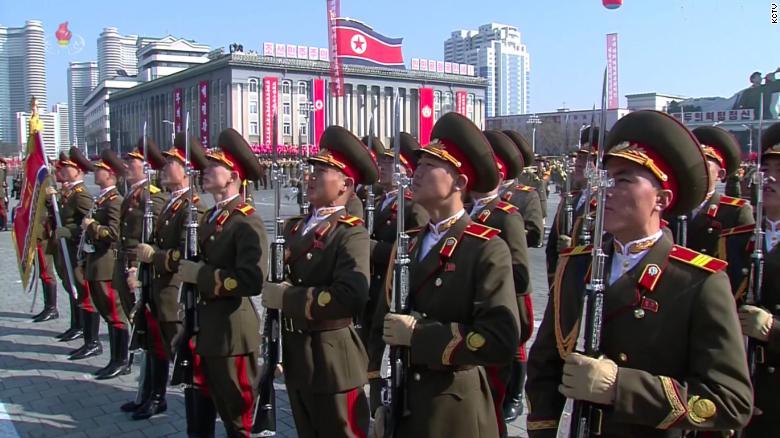 Triều Tiên diễu binh không hoành tráng như dự đoán