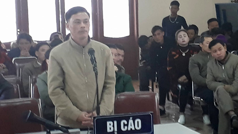 Trưởng công an xã nổ súng bắn Chủ tịch xã