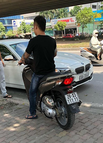 Dàn xe SH biển khủng, giá 'chát' tại Việt Nam Dàn xe SH biển khủng, giá 'chát' tại Việt Nam