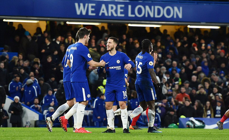 Chelsea thắng to, Conte không lo bị sa thải