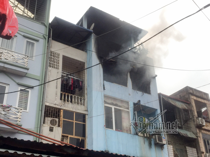 Cháy nhà chợ Ngô Sĩ Liên