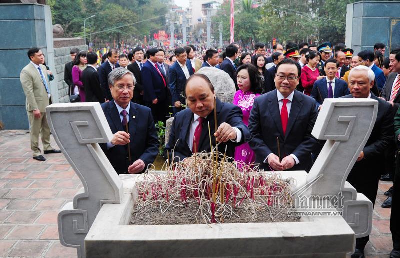 Thủ tướng dự lễ hội kỷ niệm chiến thắng Ngọc Hồi - Đống Đa