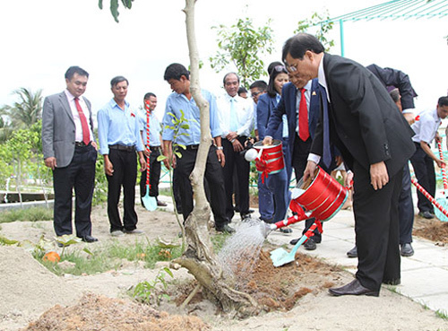 Phát động phong trào thi đua sản xuất năm 2018