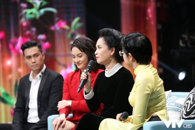 NSND Lan Hương mang chuyện mẹ chồng nàng dâu lên sân khấu
