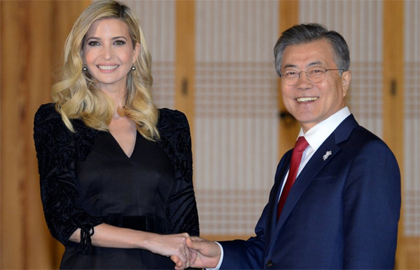 Hình ảnh Ivanka Trump xinh đẹp thăm Hàn Quốc