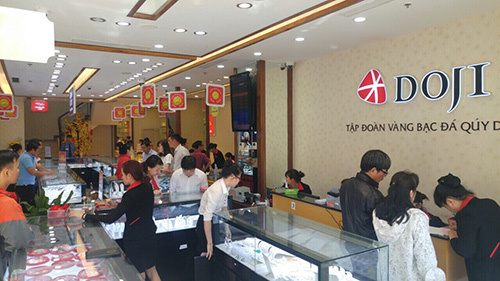 Nô nức mua vàng đón Thần Tài từ Mùng 9 tháng Giêng