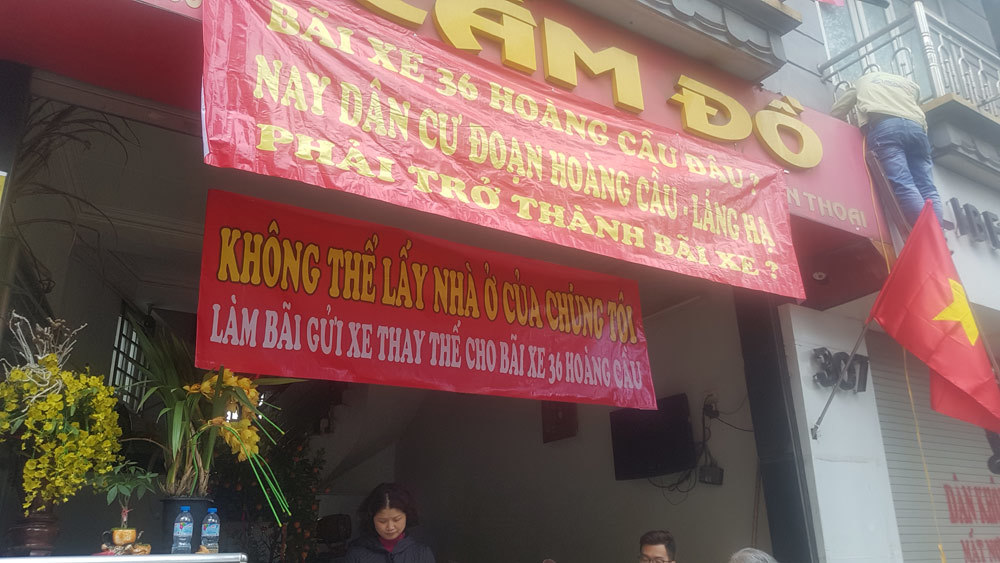 tram-ho-dan-la-thanh-treo-bang-ron-phan-doi-hop-doi-thoai-trong-thang-gieng-3.jpg