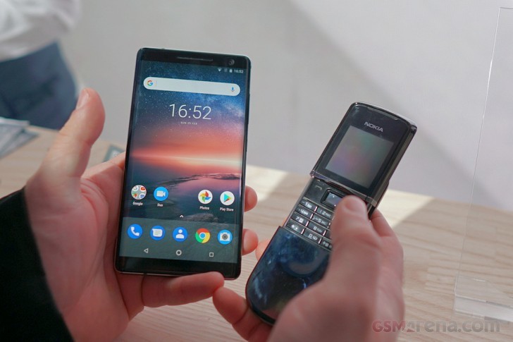 Huyền thoại Nokia 8800 đọ sức Nokia 8 Sirocco