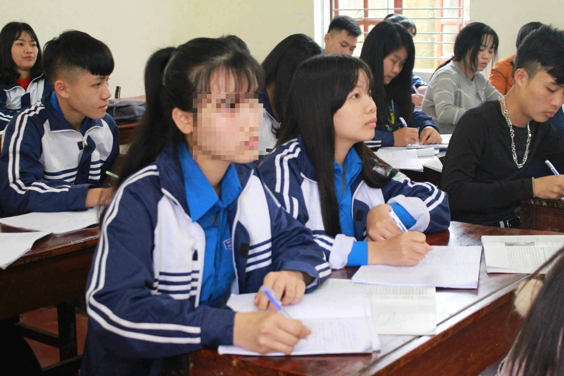 Nữ sinh 2 lần thoát khỏi tục “bắt vợ”, tiếp tục giấc mơ đại học