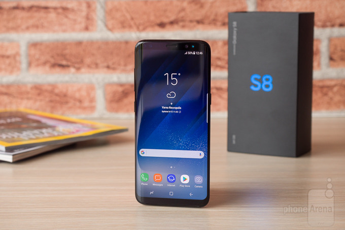 Galaxy S8 tại VN đồng loạt bị “thanh lý”, giá giảm sốc 2,5 triệu đồng