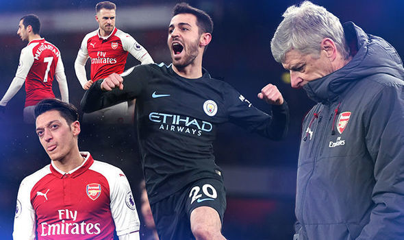 Wenger phá vỡ bầu im lặng giữa áp lực sa thải