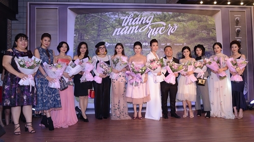 Mỹ Duyên làm máy bay bà già