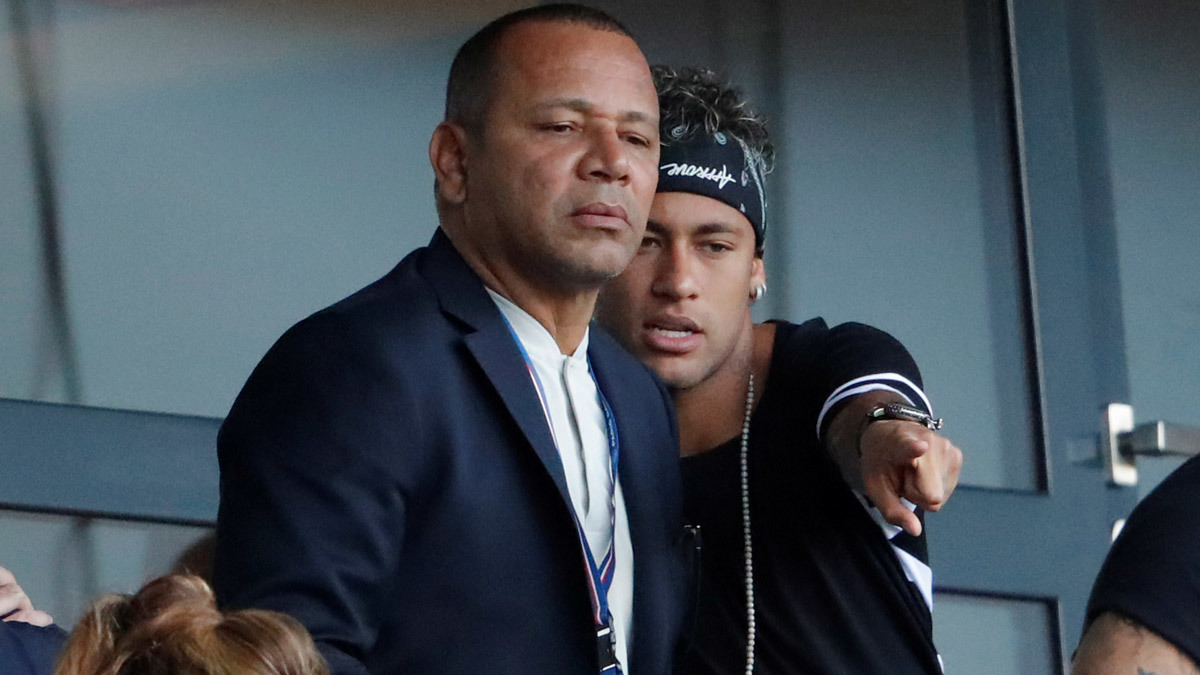 Neymar vòi tiền MU, Courtois bỏ Chelsea về PSG