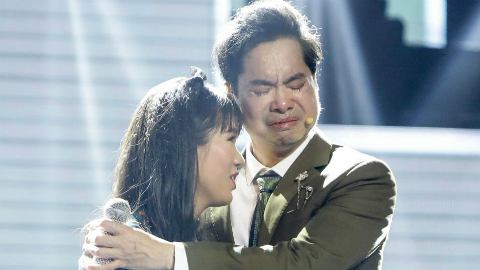 Chuyện đời của cô gái khiếm thị hát bolero làm Ngọc Sơn khóc