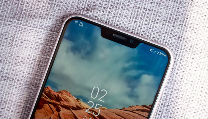 ZenFone 5 với tai thỏ xuất hiện tại VN, không khác gì iPhone X