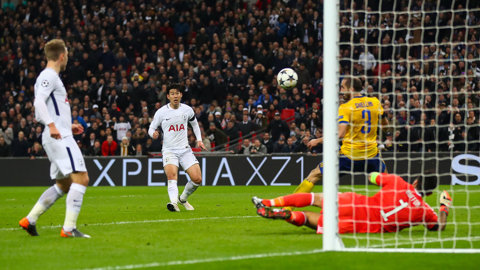 Xem video bàn thắng Champions League tại đây