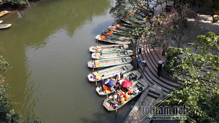 Bộ Văn hoá yêu cầu khẩn trương tháo gỡ công trình sai phạm tại Tràng An cổ