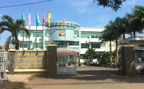 Bất chấp cuối tuần, Đắk Lắk họp khẩn vụ hơn 500 giáo viên bị chấm dứt hợp đồng