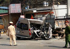 Xe du lịch đâm xe tải ở Mộc Châu, đôi nam nữ thiệt mạng