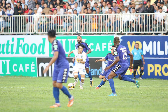 U23 Việt Nam khuấy đảo V-League: Phim hay phút cuối