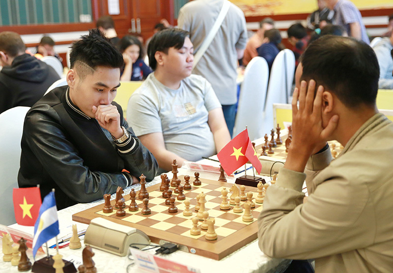 Trần Tuấn Minh thăng hoa ở giải cờ vua lớn nhất Việt Nam