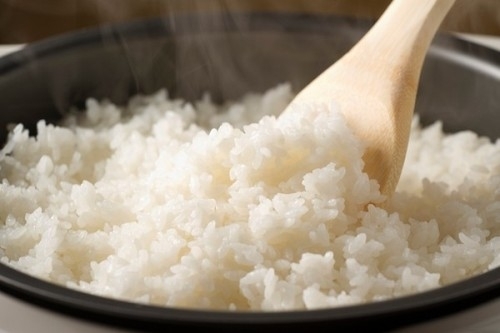 Tuyệt chiêu dùng nồi cơm điện: Tiết kiệm cả triệu đồng tiền điện