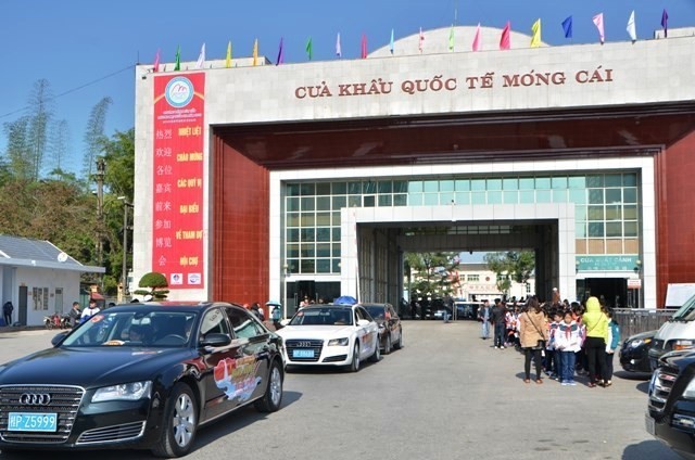 Người Trung Quốc được phép lái xe vào nội địa Việt Nam 180km 1