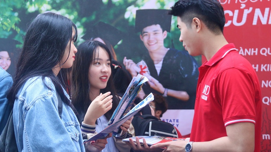 Trường đại học giảm 50% học phí cho nữ sinh trúng tuyển các ngành kỹ thuật