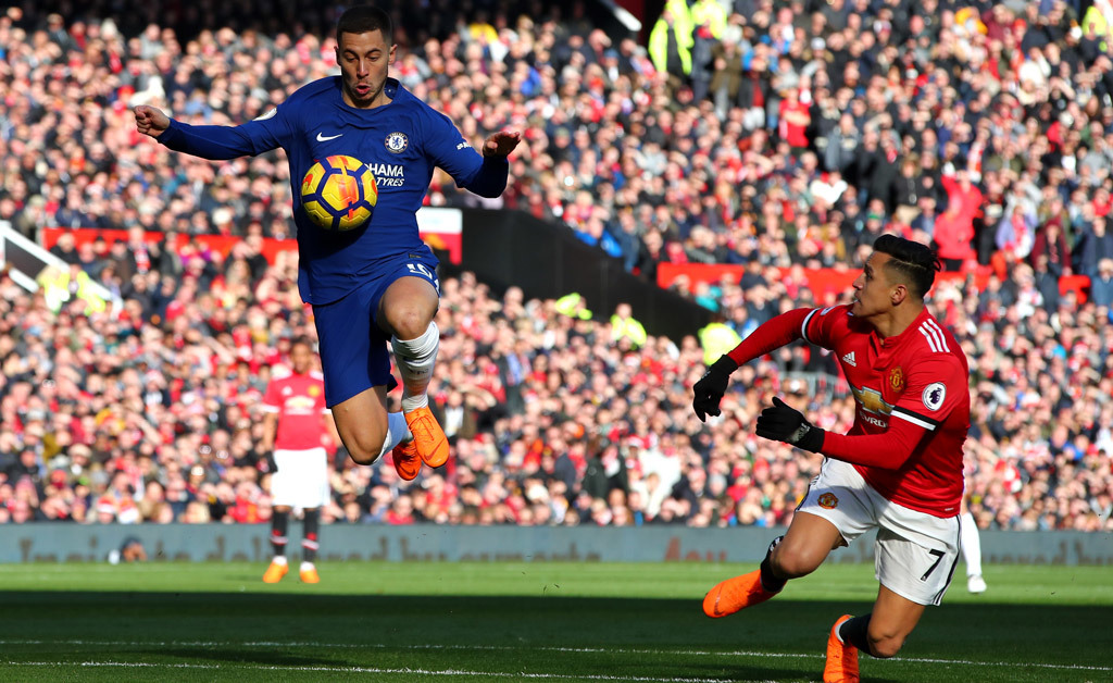 Chelsea hạ gục Leicester: MU, hãy đợi đấy!