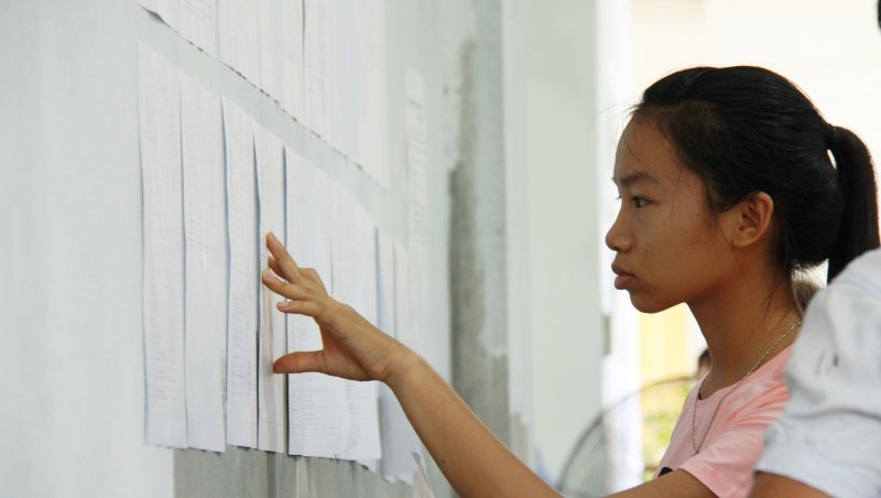 Biến động điểm chuẩn vào lớp 10 THPT công lập tại Hà Nội 5 năm liên tiếp