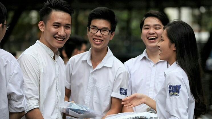 Bộ Giáo dục công bố 2 đường dây nóng giải đáp thi và tuyển sinh 2018