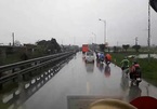 Những hình ảnh chân thực nhất về việc di chuyển của xe cứu hỏa trên đường