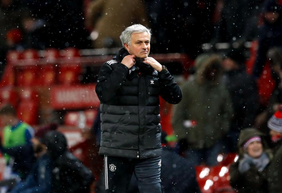 MU sa thải Mourinho nếu lâm cảnh 