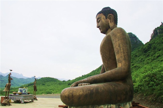 Đại gia kín tiếng xuân trường: ăn chay trường, làm siêu dự án