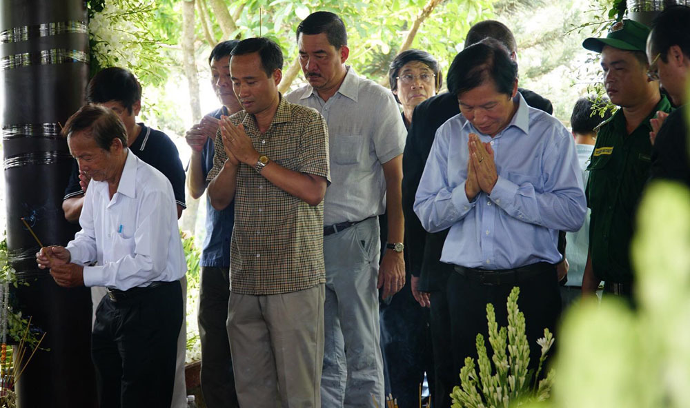 {title} Xúc động hình ảnh tiễn biệt nguyên Thủ tướng Phan Văn Khải
