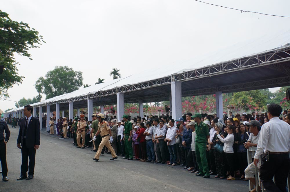{title} Xúc động hình ảnh tiễn biệt nguyên Thủ tướng Phan Văn Khải