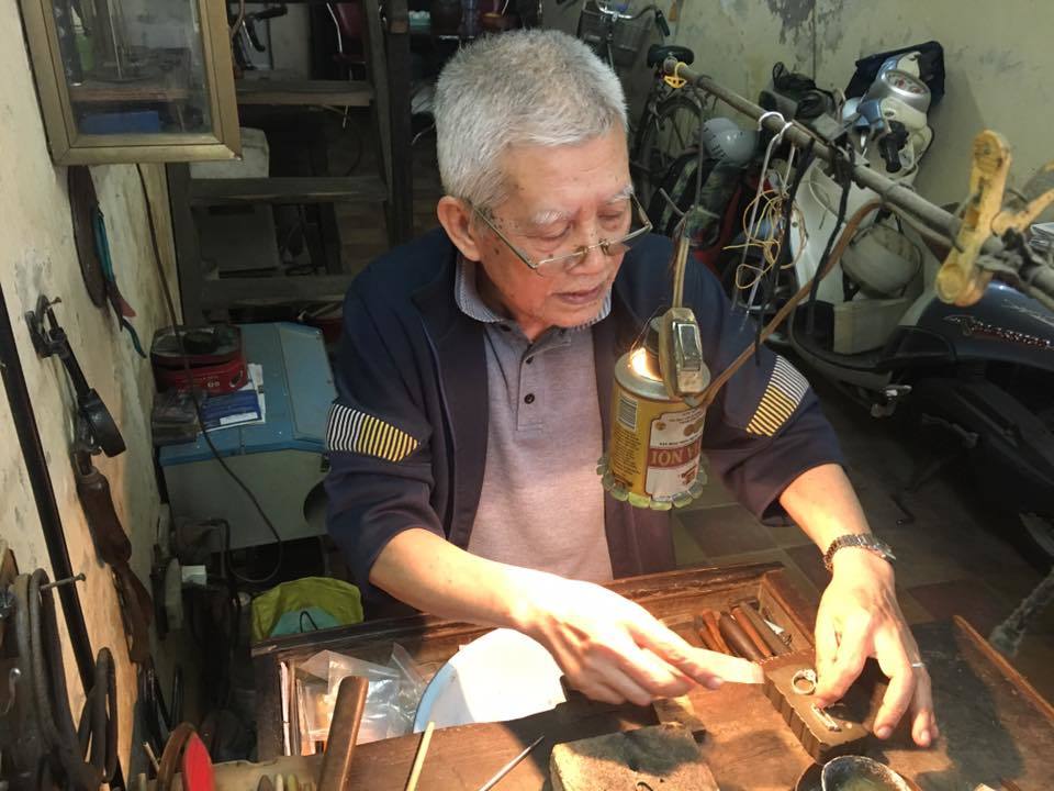 Nghệ nhân kim hoàn