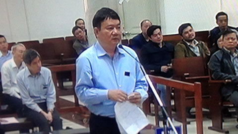 Ông Đinh La Thăng: Không ai tự lấy đá ghè chân mình