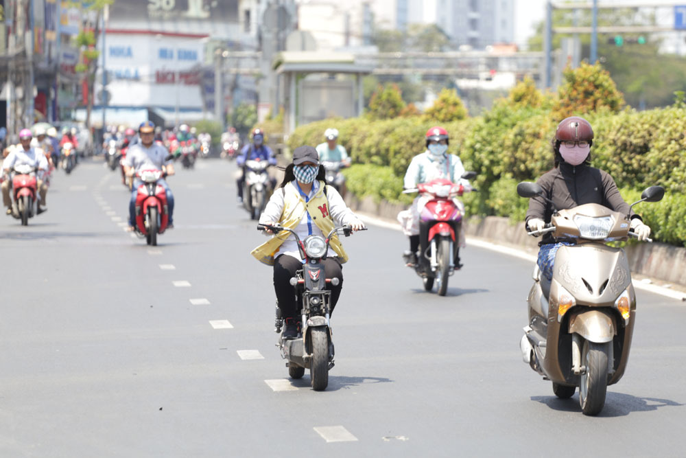 Dự báo thời tiết 25/3: Sài Gòn tăng nóng, Đà Lạt rét 14 độ