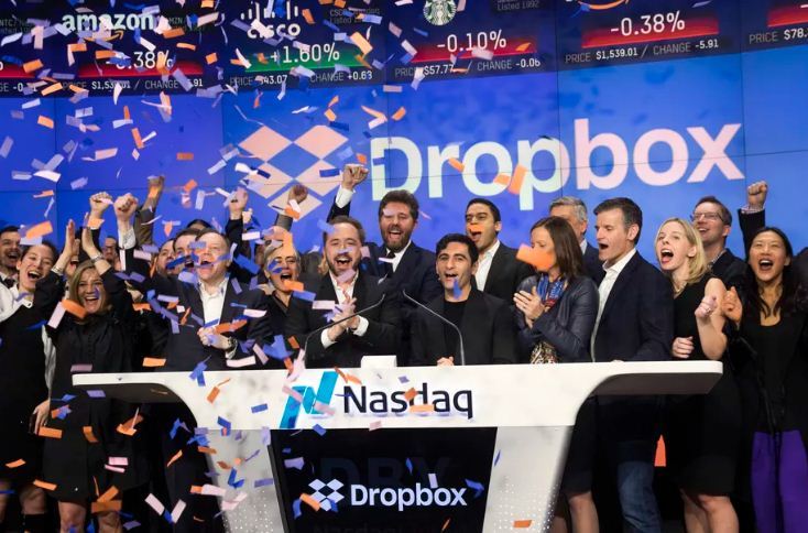 IPO siêu thắng lợi, Dropbox đạt giá trị 10 tỷ USD